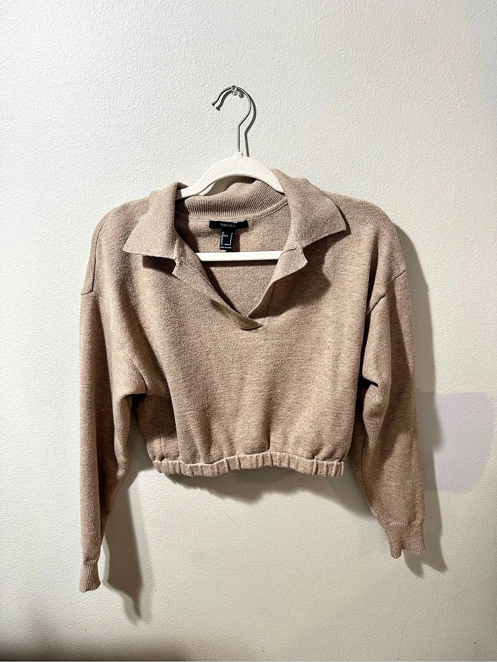 Women’s Collared Cropped Sweater Size